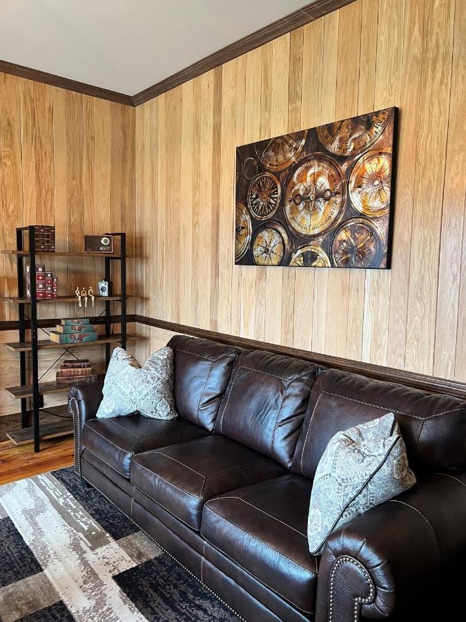 Monterey Inn Luaran gambar