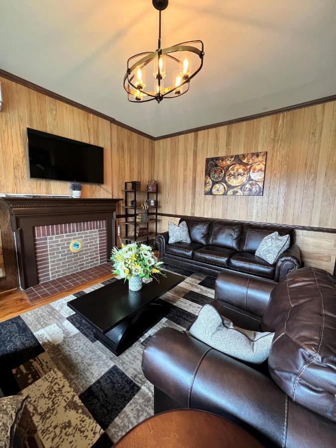Monterey Inn Luaran gambar