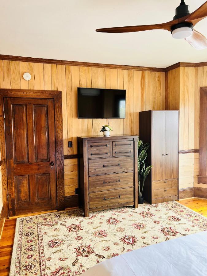 Monterey Inn Luaran gambar