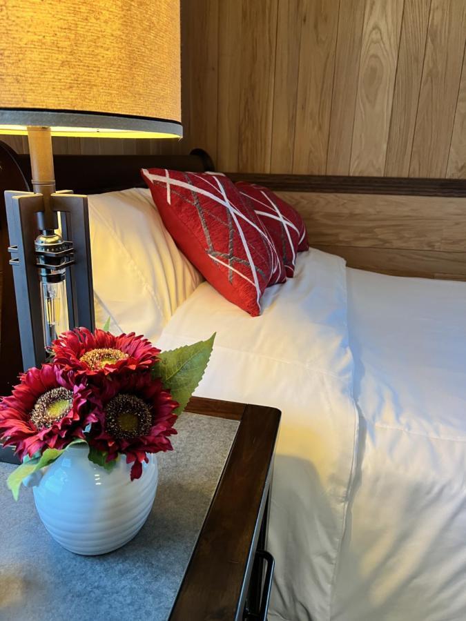 Monterey Inn Luaran gambar