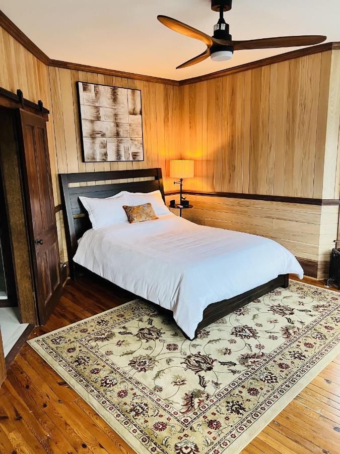 Monterey Inn Luaran gambar