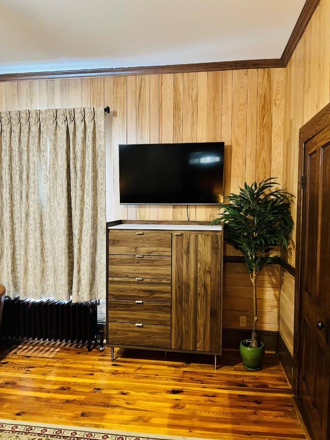 Monterey Inn Luaran gambar